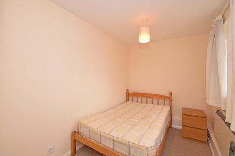 67 Ashdown Way, London, SW17 7TH