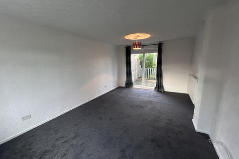 3 bedroom terraced house to rent, Strowan Road, Grangemouth FK3