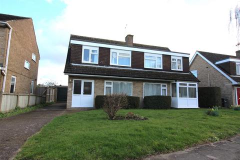 4 bedroom house to rent, Brockenhurst Close, Canterbury