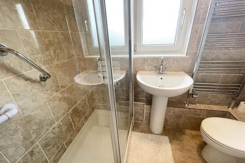 47 Frobisher Drive, Swindon, SN3 3AJ