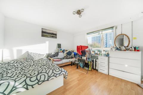 2 bedroom apartment for sale, Newell Street, Limehouse, E14