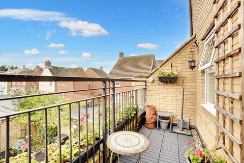 3 bedroom end of terrace house for sale, Plantation Way, Bury St. Edmunds IP28