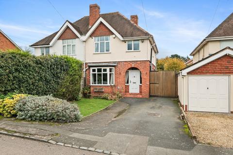 3 bedroom semi-detached house for sale, Birmingham Road, Lickey End, Bromsgrove, B61 0EZ