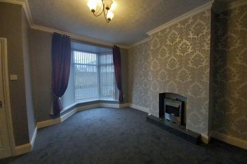 2 bedroom terraced house to rent, Manor View, Ferryhill DL17