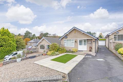 2 bedroom detached bungalow for sale, Castle Mount Crescent, Bakewell