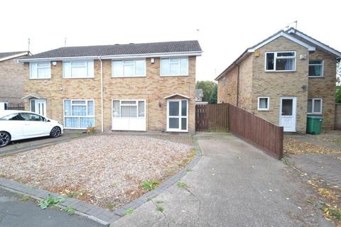 3 bedroom semi-detached house to rent, Arnesby Road, Nottingham NG7