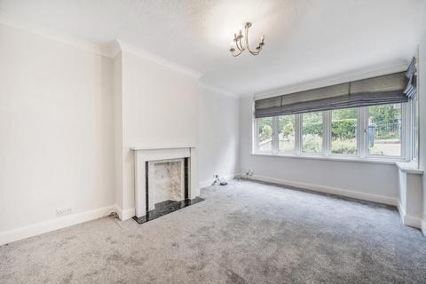 139 Ross Road, South Norwood, London, SE25 6TW