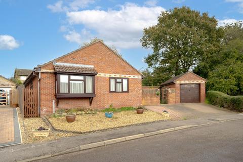 3 bedroom detached bungalow for sale, Metcalfe Way, Haddenham, CB6