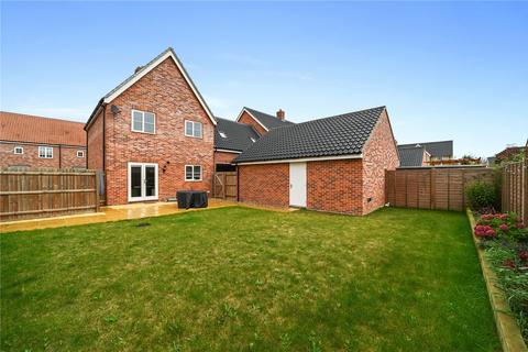 3 bedroom link detached house for sale, Ian Rose Way, Mistley, Manningtree, Essex, CO11