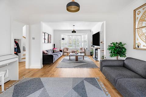 3 bedroom semi-detached house for sale, Rooks Hill, Welwyn Garden City, Hertfordshire, AL8