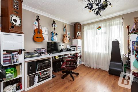 78 Northdown Road, Hornchurch, RM11 1NE