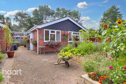 2 bedroom detached bungalow for sale, Elvaston Lane, Derby