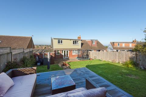 4 bedroom chalet for sale, St. Davids Close, Whitstable