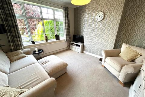 57 Great Tattenhams, Epsom, KT18 5RE