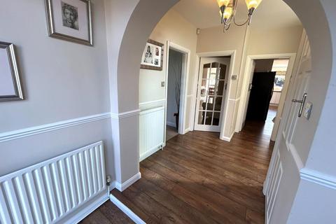 57 Great Tattenhams, Epsom, KT18 5RE