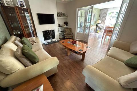 57 Great Tattenhams, Epsom, KT18 5RE