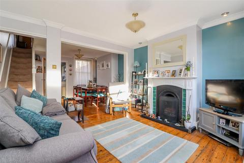 3 bedroom terraced house for sale, Victoria Street, Horsham