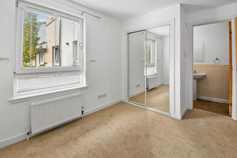 2 bedroom flat for sale, Stenhouse Gardens, Edinburgh, EH11