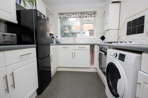 2 bedroom terraced house for sale, Knox Road, Wellingborough NN8