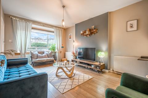 3 bedroom end of terrace house for sale, Stamperland Gardens, Stamperland, East Renfrewshire, G76 8LL