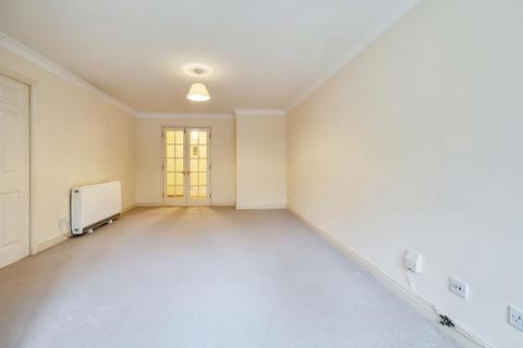 2 bedroom apartment to rent, Waller Court,  Caversham,  RG4