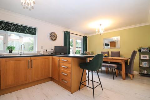 39 Burnrigg, Carlisle, CA2 6QG