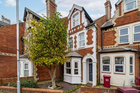 Pell Street, Reading, RG1