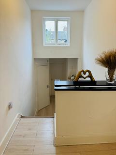 1 bedroom flat to rent, Ashmore Road, London W9