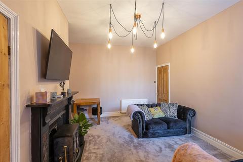 2 bedroom flat for sale, Simonside Terrace, Heaton, Newcastle upon Tyne