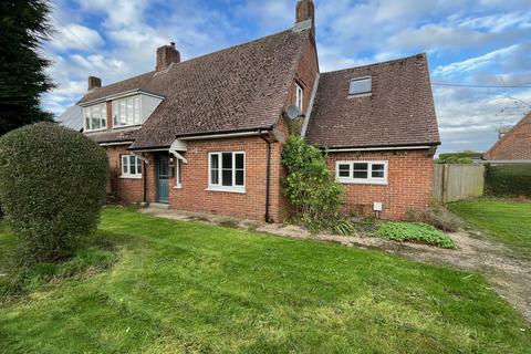 4 bedroom semi-detached house for sale, Severalls, East Grafton SN8