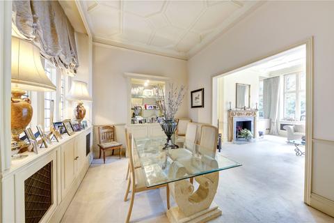 2 bedroom maisonette for sale, Lennox Gardens, Knightsbridge, London, SW1X