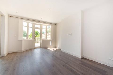 5 bedroom house to rent, Woodfield Grove, Streatham, London, SW16