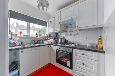 27 Laurier Road, Croydon, CR0 6JQ