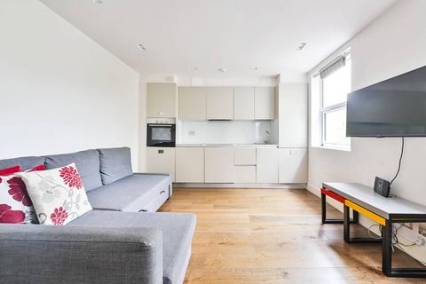 1 bedroom flat to rent, Uxbridge Road, Shepherd's Bush, London, W12