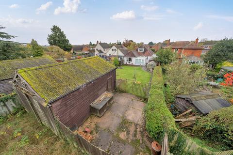 4 bedroom detached bungalow for sale, Station Road, Harvington, Evesham