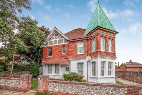 2 bedroom flat for sale, Tower House, 5, Reigate Road, Worthing, BN11