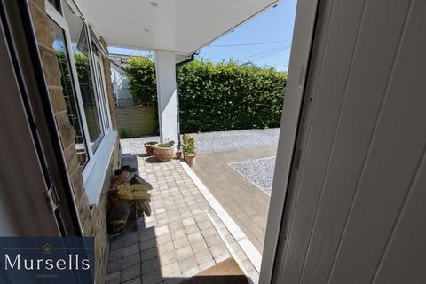 3 bedroom bungalow for sale, Anncott Close, Poole BH16