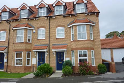 3 bedroom townhouse for sale, Walcher Gardens, Bishop Auckland, DL14