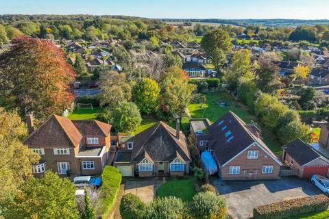 2 bedroom bungalow for sale, Lye Green Road, Chesham, Buckinghamshire, HP5