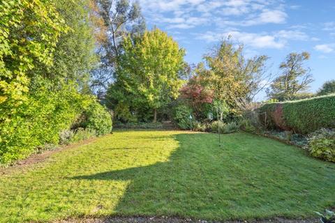 2 bedroom bungalow for sale, Lye Green Road, Chesham, Buckinghamshire, HP5