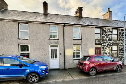 2 bedroom terraced house for sale, Madoc Street, Y Ffor, Pwllheli