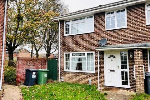 3 bedroom end of terrace house to rent, Porter Road,  Basingstoke,  RG22