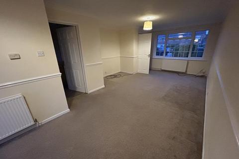 3 bedroom end of terrace house to rent, Porter Road,  Basingstoke,  RG22