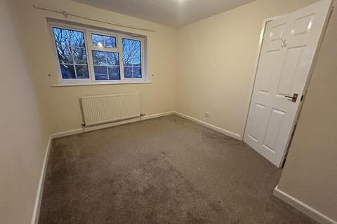 3 bedroom end of terrace house to rent, Porter Road,  Basingstoke,  RG22