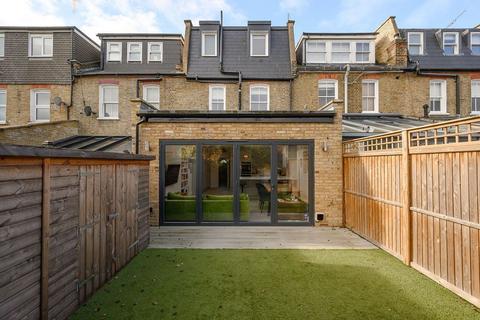 46 Tolverne Road, London, SW20 8RA