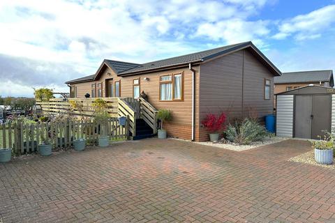 2 bedroom lodge for sale, Barholm Road, Stamford PE9