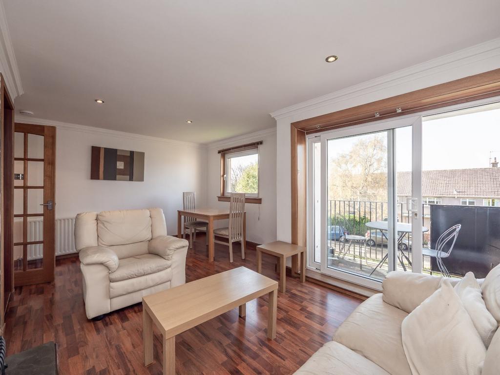 60/3 Rannoch Road, Corstorphine... 2 bed flat for sale £165,000