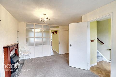 3 bedroom terraced house for sale, Knightsfield, Welwyn Garden City