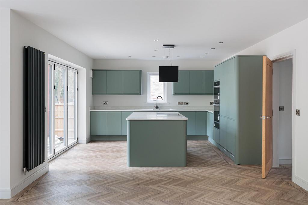 Kitchen Family Room