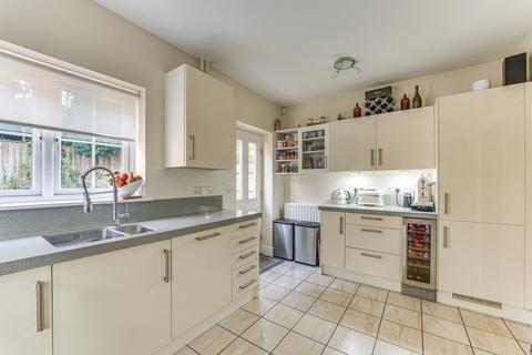 4 bedroom terraced house for sale, Lindsell Avenue, Letchworth Garden City, SG6